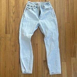 Abercrombie and Fitch the mom high rise